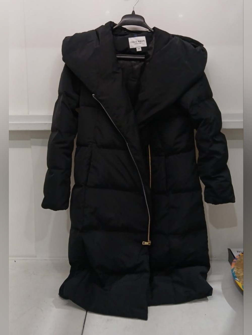 Women's Signature Asymmetrical Collar Convertible Coat